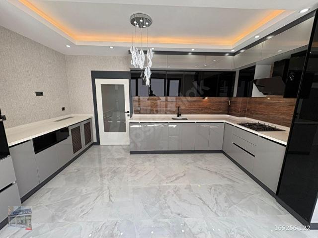 HİSAR'DA EZBER BOZAN MİMARİ! SIFIR FERAH VE ESTETİK 3+1 DAİRE