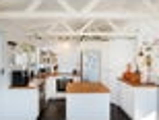 Himatangi Beach, 2 bedrooms, $540 pw