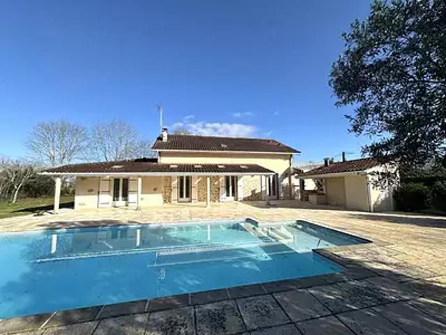Hinx 40180 Achat / Vente maison 8 pièces t8 piscine jardin
