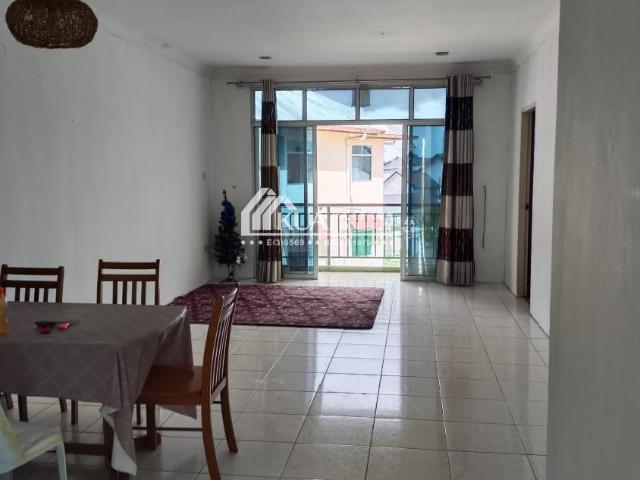 Hibiscus Court Apartment For Rent at Stutong