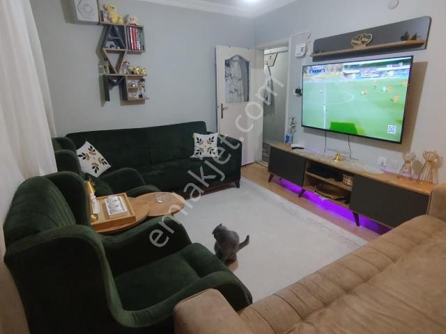 Hicret Gayrimenkul Fatih 1+1 88 M2 Geniş Ferah Kullanışlı Daire
