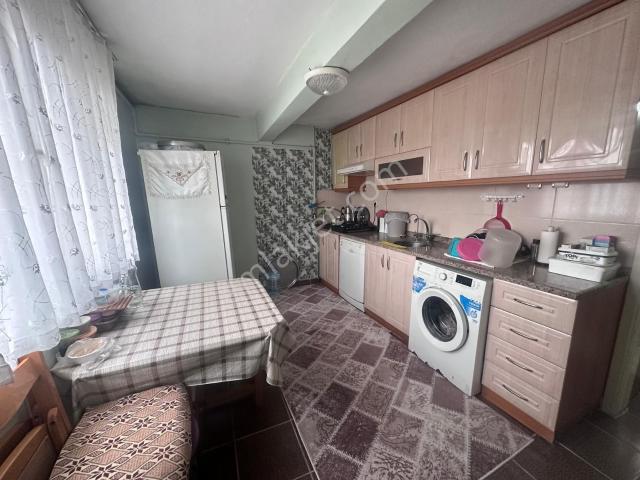 Hicret Gayrimenkul Fatih 2+1 144 M2 Geniş Ferah Kullanışlı Daire