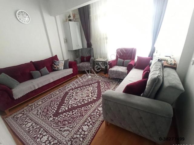 Hicret Gayrimenkul'den 2+1 100 M2 Geniş Ferah Kullanışlı Daire