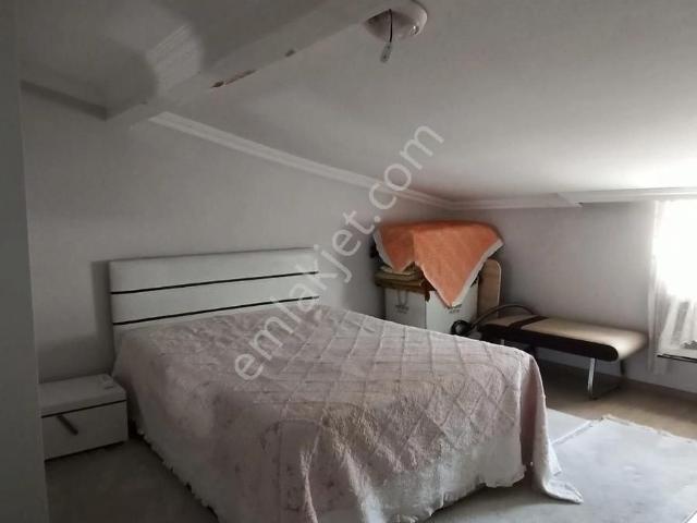 Hicret Gayrimenkul'den 2+1 110 M2 Geniş Ferah Kullanışlı Daire