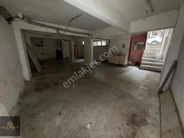 Hicret'den Uğurmumcu Mh. Cad. Yakın 90 M² Kiralık Bodrum Dükkan