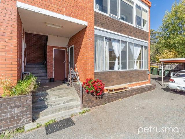 Hidden Apartment in Central Location