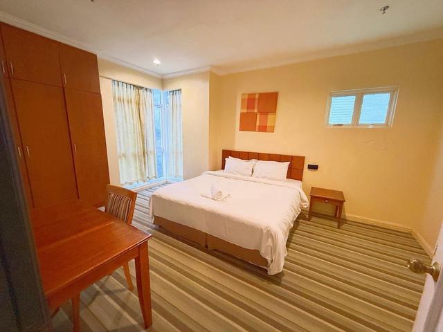 Hidden Gem City Centre Dual Key Unit Fully Furnished Ariva Gateway