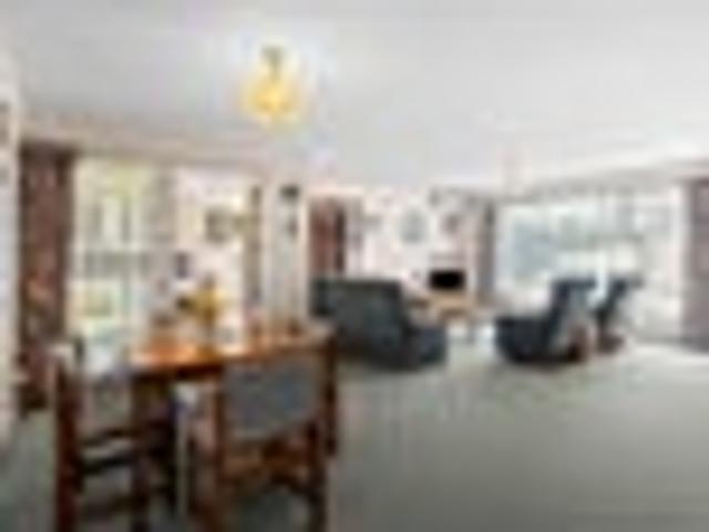 Hidden Gem 4 Bedrooms Taradale