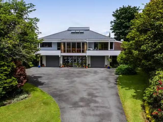HIDDEN INGLEWOOD RETREAT First National Real Estate