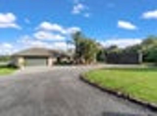 Hidden lifestyle haven privacy, views & space.