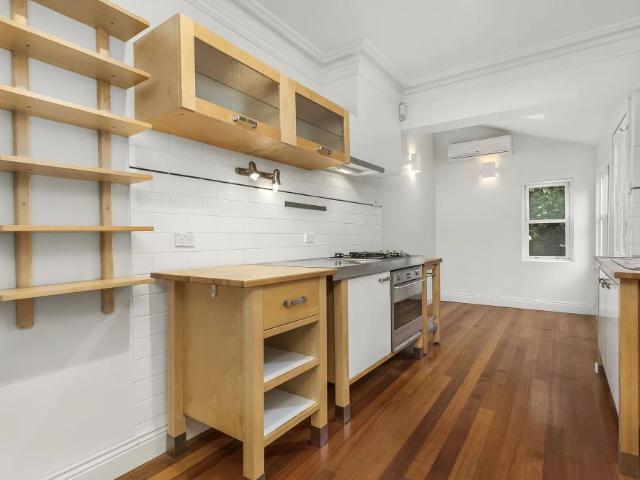Hidden Terrace Gem in the Heart of North Melbourne