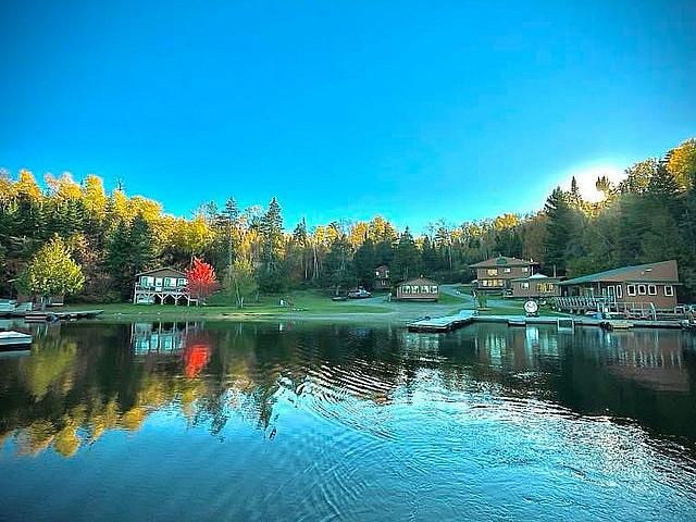 Hideaway Lodge