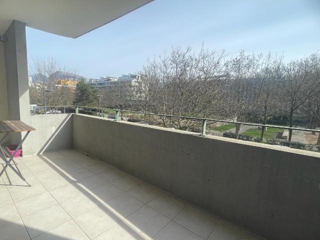 HIDRI IMMO PLUS vous propose un appartement T3 à Grenoble