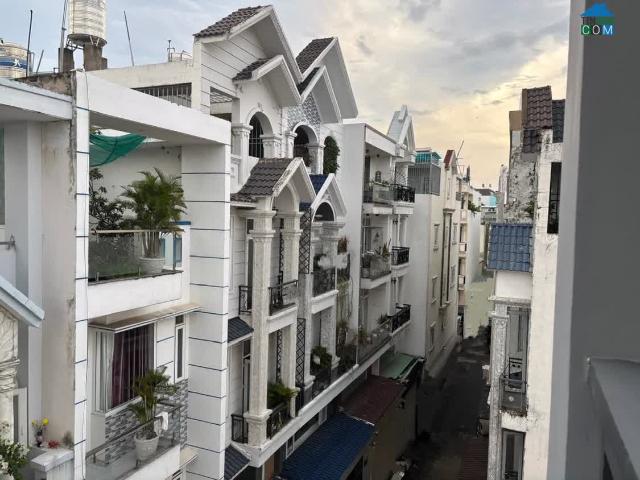 HIẾM Bán nhà Quang Trung Gò vấp Xe hơi ngủ nhà 172m2 4 tầng khu cao cấp giá nhỉnh 6tỷ