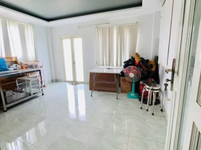 Hiếm nhà bán Chỉ 6 tỷ6 P10 Gò vấp 235m2 SD 5 tầng ngang bự 5.5m Xe hơi vào nhà gần