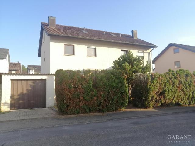 Hier können Sie sich verwirklichen: Einfamilienhaus mit Garten in Obersulm sucht neuen Eigentümer!