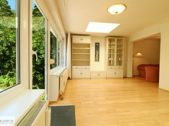 Hier wohnt noch die Fantasie – Reihenhaus wartet auf deinen Tapetenwechsel!