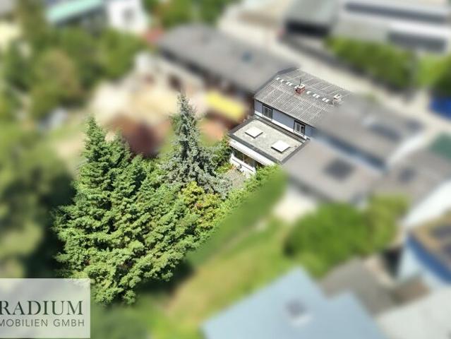 Hier wohnt noch die Fantasie – Reihenhaus wartet auf deinen Tapetenwechsel!