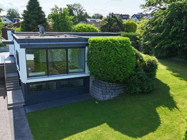 Hier wohnen Sie außergewöhnlich! *Wohnkomfort Bungalow in Schildgen