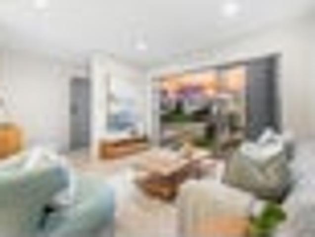 High Ceilings, Extra Ensuite, Ready to Go