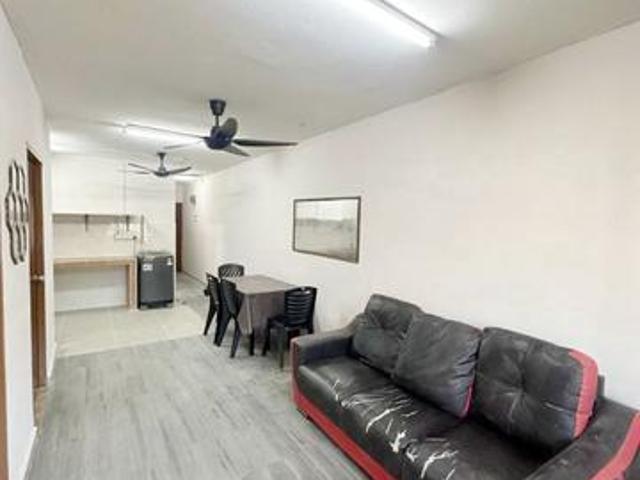 High Demand Area Lestari Apartment Damansara Damai PJ For Sale