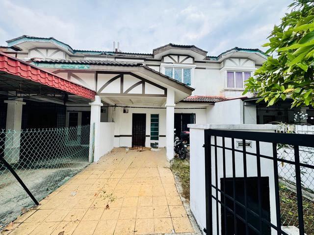 High Demand For sale Double Storey Seri Pristana SP1 Saujana Utama