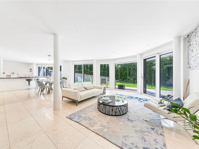 High End Wohnung, die Komfort und Ruhe in Pully vereint