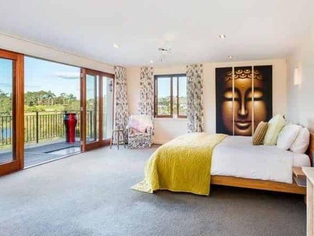 High End Executive Living in Pareremoremo