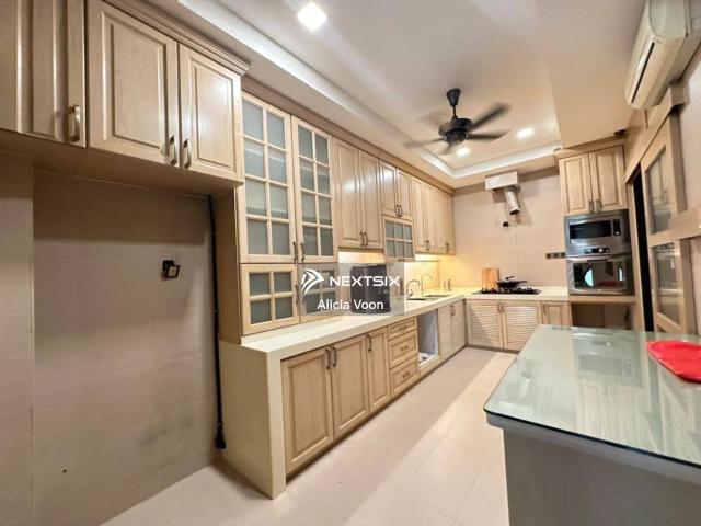 High End Penthouse with Private Indoor Swimming Pool Full Panoramic Sea View
