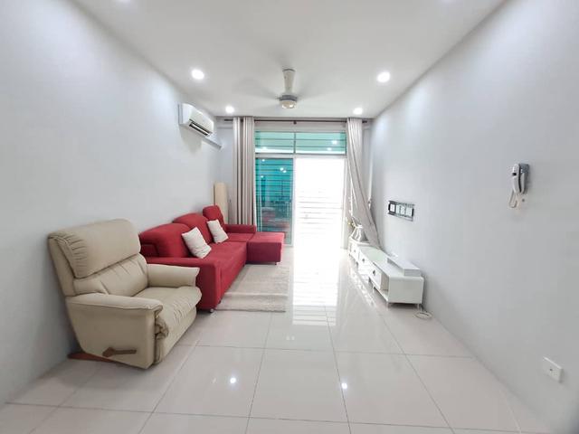 High floor and sea view the oasis 1069 sqt