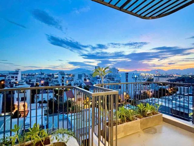 HIGH FLOOR APARTMENT WITH OPEN VIEW MY DA TAY 10 ST NGU HANH SON