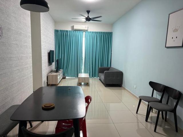 High Floor Condo Parkland Residence For Rent