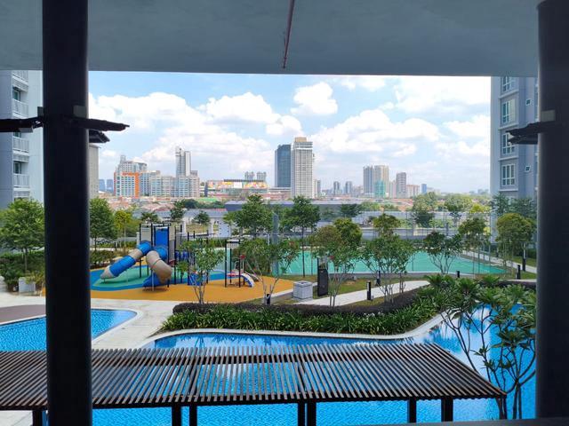 High Floor Fully Furnished