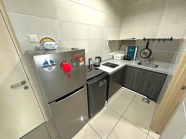 HIGH FLOOR FULL FURNISH 3 Element Apartment NSK MRT RENOVATED UPM