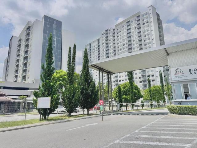 HIGH FLOOR Putra Impian Apartment Bandar Seri Putra Bangi
