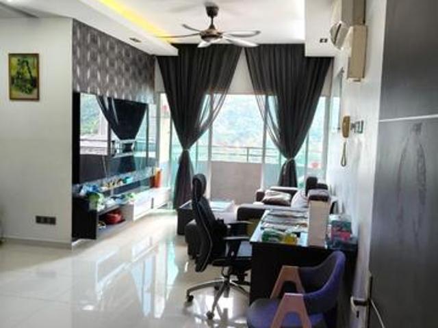 High Floor Sri Kristal Farlim For sales