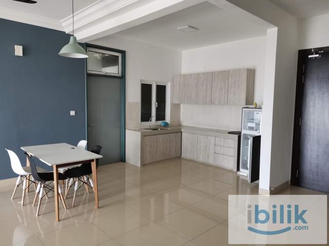 High Floor Unit Mid Room for female only * AVAILABLE EARLY OF JULY 2026