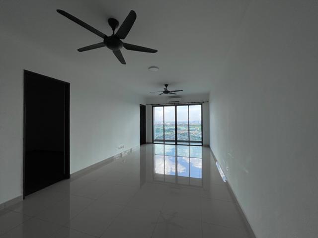 High Floor Unit Symphony Tower For Sale Lowest Price Biggest Unit