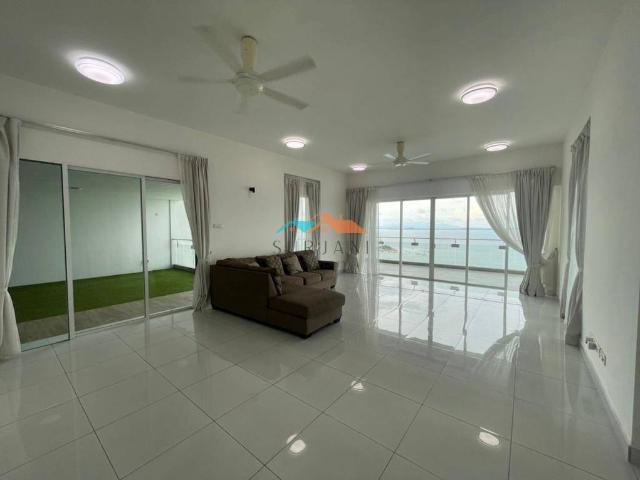High Floor with Unblocked Seaview