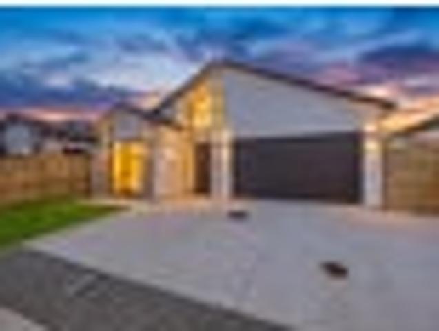 High Quality Living with Dual Kitchens