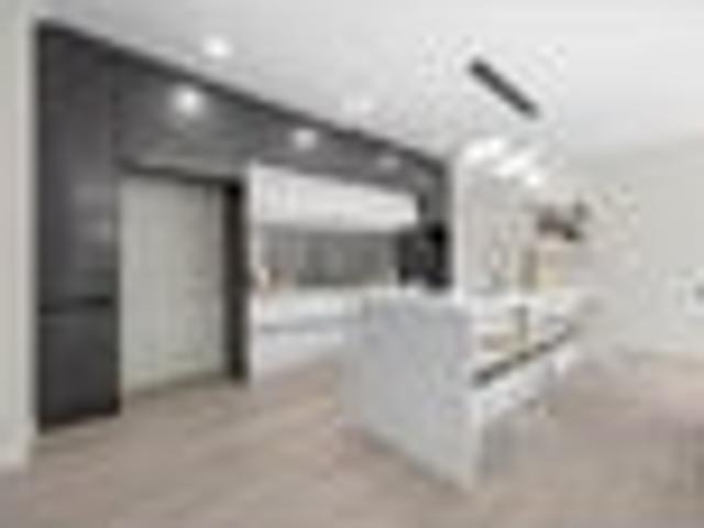 High Quality Living with Dual Kitchens