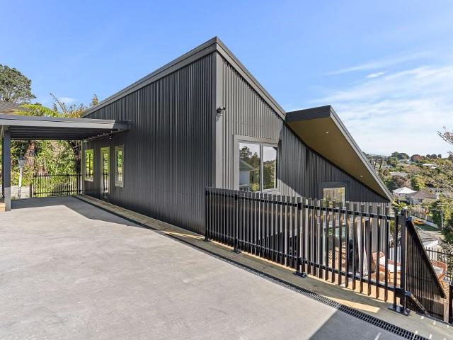 High Quality New Build available now!