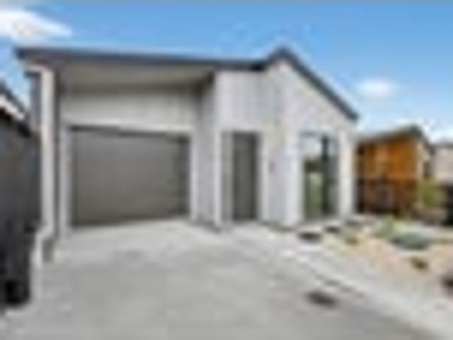 High Quality New Build in Thriving Pukekohe East