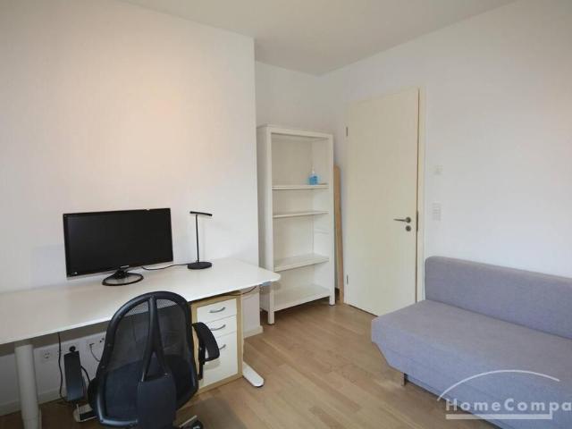 High quality three bedroom apartment in Mitte, furnished
