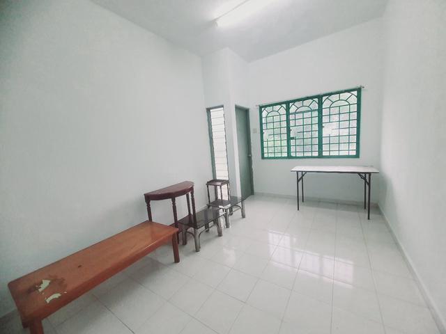 High ROI 72 Lift Freehold Malinja Bukit Baru Hospital