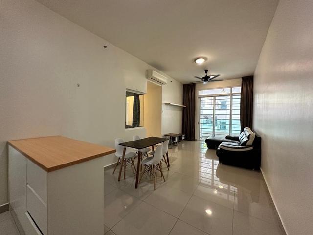 High Roi 7 Mutiara Ville next to lakefront Tamarind shopping mmu uoc