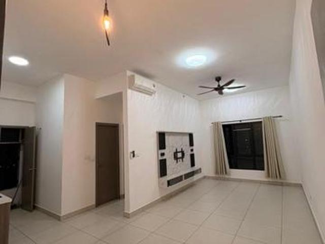 High Roi 8 UoC Edusphere Suite Tamarind near mmu Dpulze Shopping mall