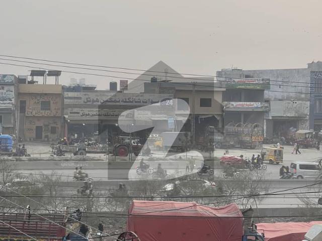 High ROI Zone! Investor Alert Prime 15 Marla Commercial Building Near Taj Company Chowk Few Steps from Saggian Bypass Service Road | Close to Lahore Ring Road