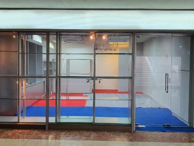 High Street Centre For Sale, $700,000377 sqft $1,857.00 psf