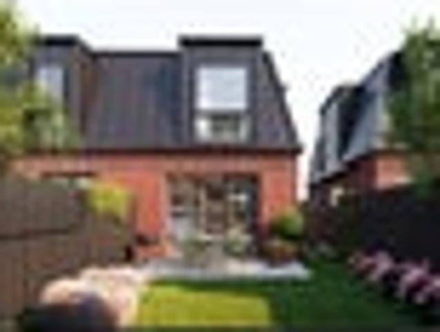 High Spec Architectural Homes with Garages